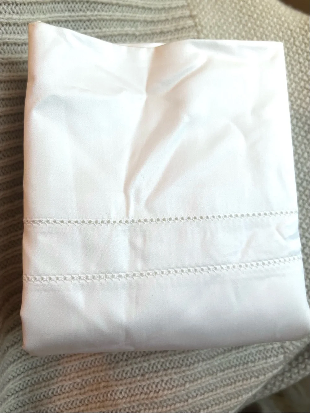 Hudson Park King Pillowcases Pair Brand New